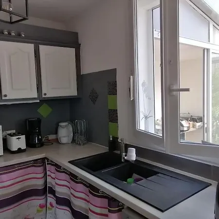 Maison Dans Quartier Calme