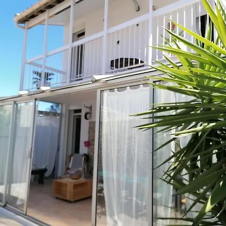 Сasa de vacaciones Maison Dans Quartier Calme